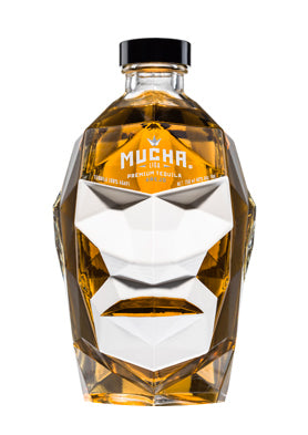 MUCHA ANEJO (750ML)